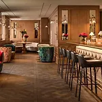 Le Grand Pavillon Chantilly 酒店 Avilly-Saint-Leonard