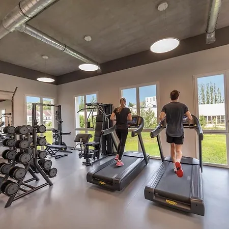 酒店 Le Grand Pavillon Chantilly Avilly-Saint-Leonard