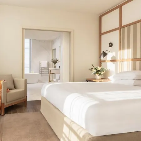 Le Grand Pavillon Chantilly 酒店