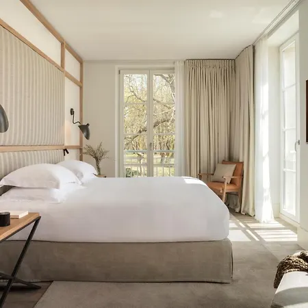 Le Grand Pavillon 4*
