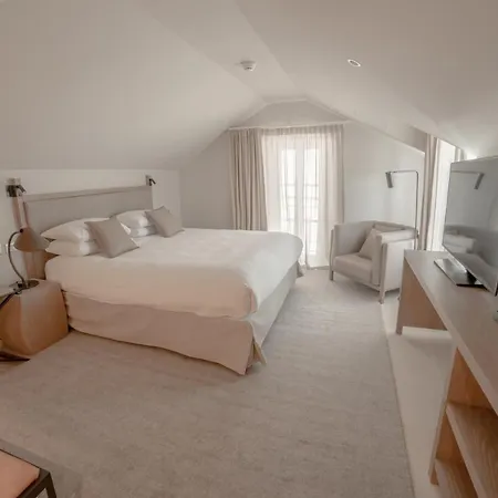 Hotel Le Grand Pavillon Chantilly