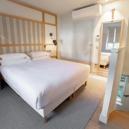 Hotel Le Grand Pavillon
