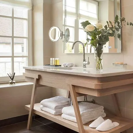 Le Grand Pavillon Chantilly 酒店 Avilly-Saint-Leonard