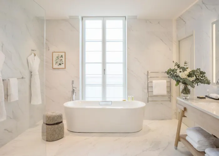 Le Grand Pavillon Chantilly Avilly-Saint-Leonard